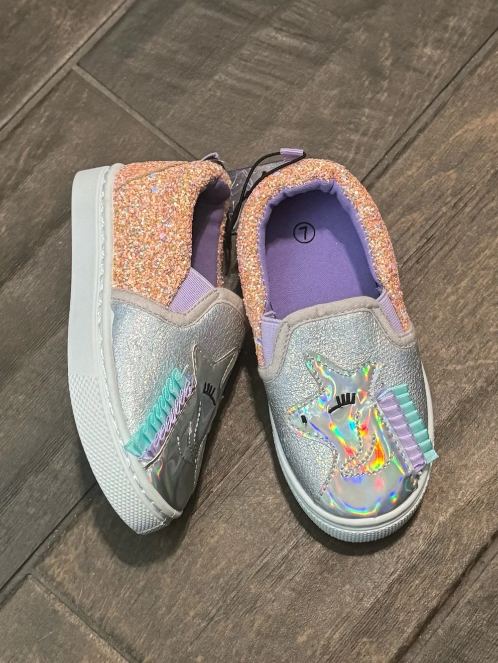 NWT K Kom Forme Unicorn Sneakers
